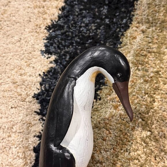 Penguin Tabletop Decor - Medium to Large size Hand Carved Art Penguin NWOT - Picture 7 of 13
